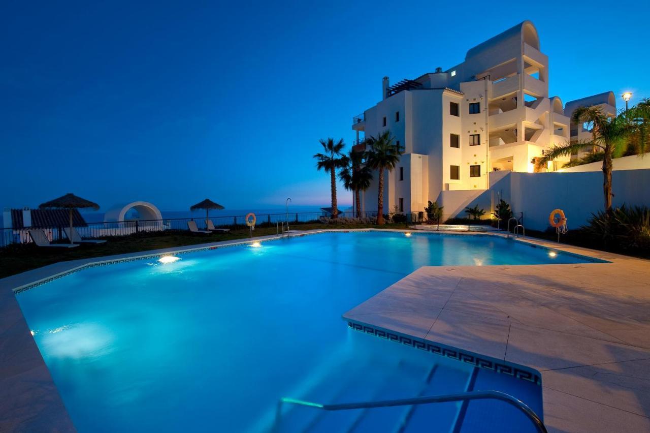 Apartamento De 2 Dormitorios Torrox Exterior photo